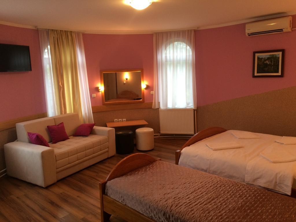 Vila Madams - Palic-Serbia Eksteriør bilde
